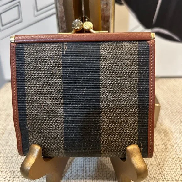 Vintage Fendi Zucca Bifold Wallet - Picture 8 of 13